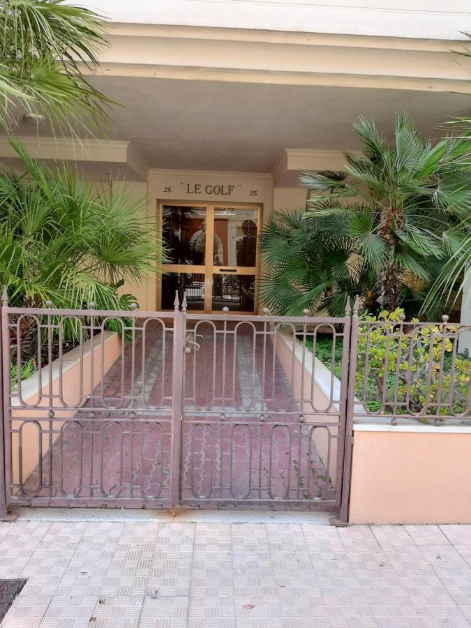 Le Golf Apartment Ментона Екстериор снимка