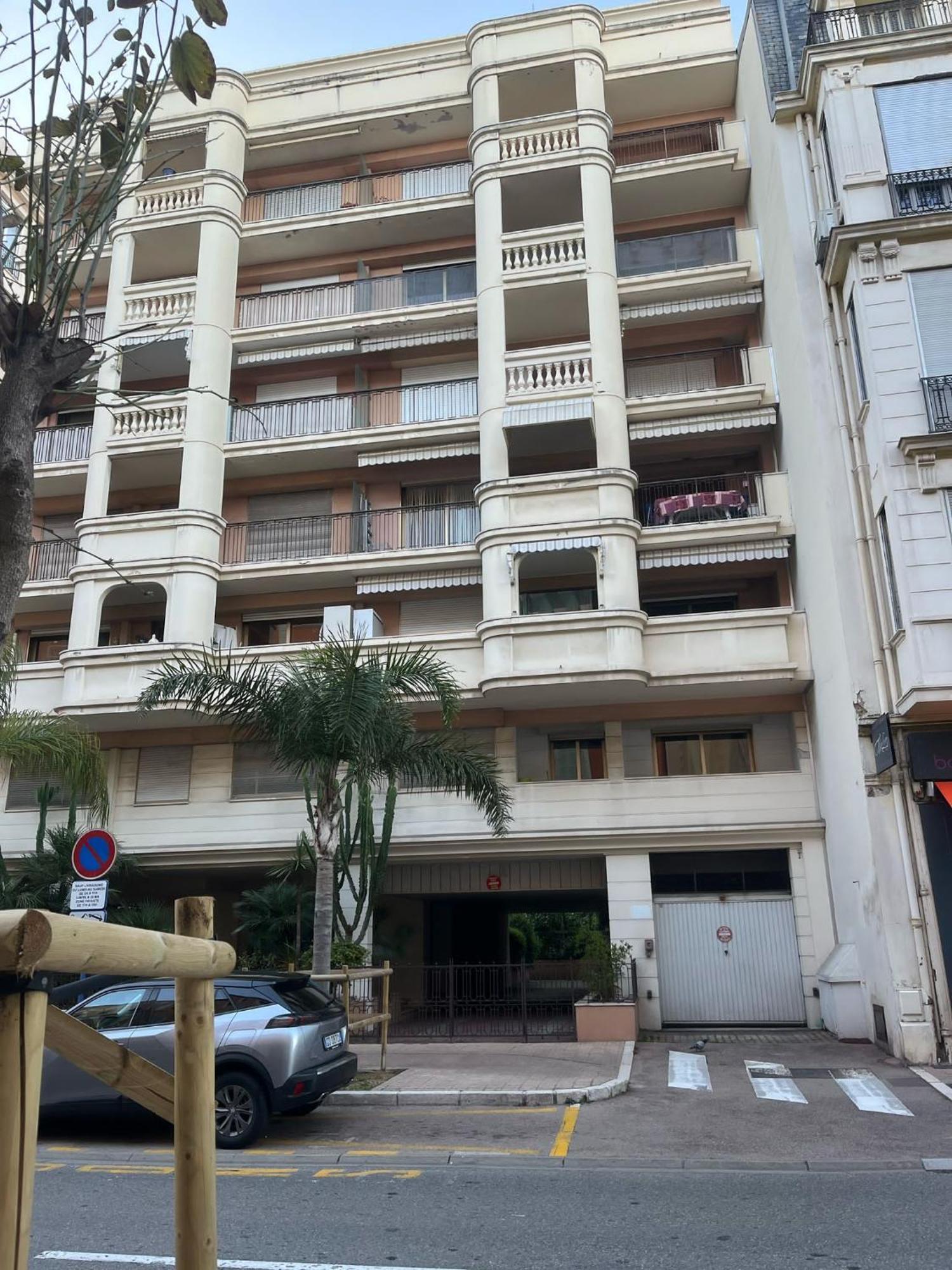 Le Golf Apartment Ментона Екстериор снимка
